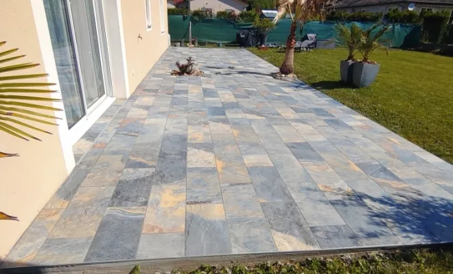 Terrasse collé en 30/60, Ambérieu-en-Bugey, ACR Carrelage